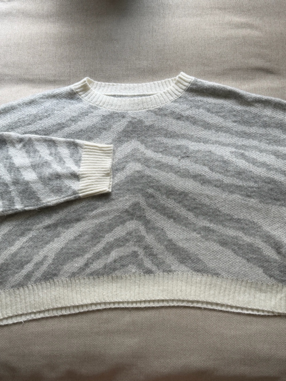 American Eagle Outfitters Zebra Pattern Sweater